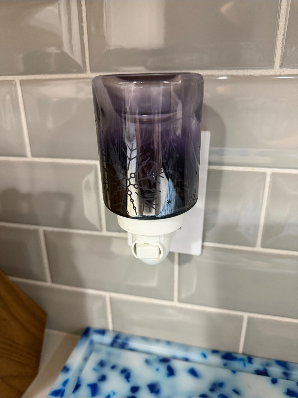 Scentsy Wax Melt Warmer Night Sky Glass Plug-In - Purple